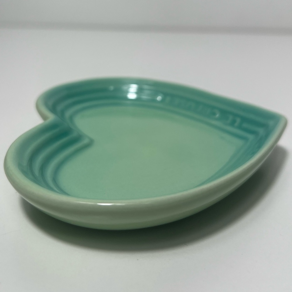 Le Creuset Stoneware Heart Shaped Trinket Dish Plate Tray Bowl - Picture 6 of 7